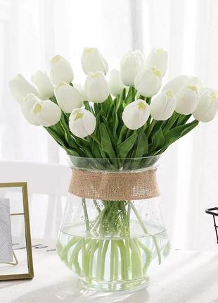 Искусственные тюльпаны латексные белые - 5 штук, на вид и на ощупь как живые, длина 34см