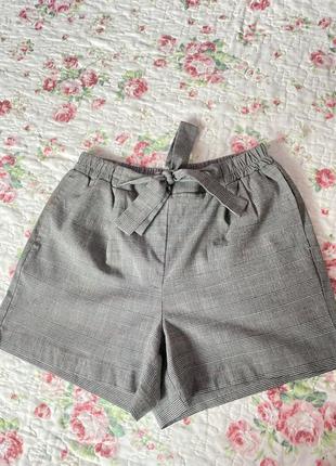 Класичні шорти sinsay