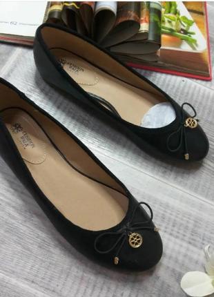 Балетки туфлі