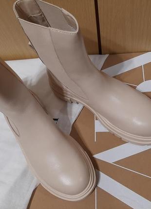 Zara черевики черевики челсі натуральна шкіра молочний екрю6 фото
