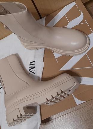 Zara черевики черевики челсі натуральна шкіра молочний екрю3 фото