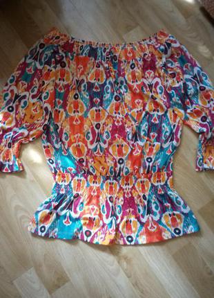 Яркая блуза в этно стиле