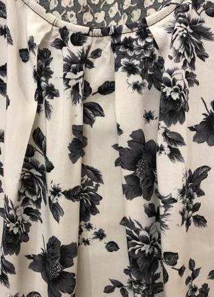 Очень красивая и стильная брендовая блузка в цветах..100% вискоза 19.1 фото
