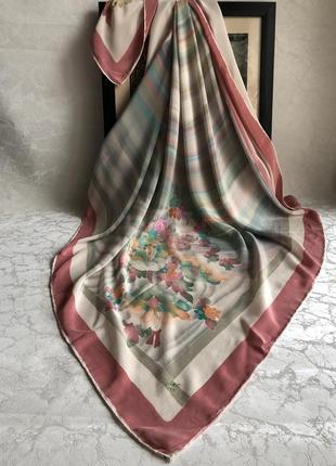 Шелковый платок