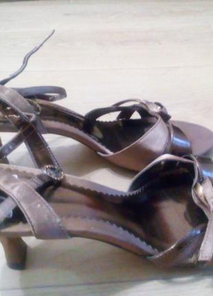 Босоножки clarks 40