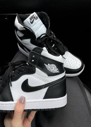 Кросівки air jordan 1 black/white кроссовки7 фото