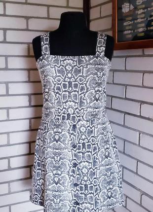Сарафан f&f  в актуальный принт 14-16 р-ра.