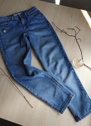 Джинсы синие s xs 26 мом прямые