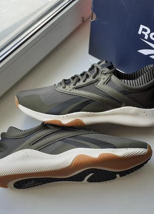 Reebok ●розміри 44-45.5● універсальні кросівки для інтенсивних тренувань. оригінал.2 фото