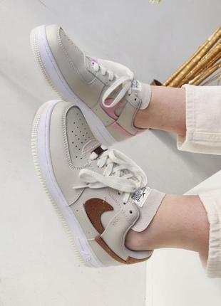 Кроссвки nike air force 1 low lxx light orewood brown.2 фото