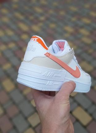 Женские весение низкие кроссовки nike air force  белые с серым с пудрой летние кросовки найк аир фор5 фото