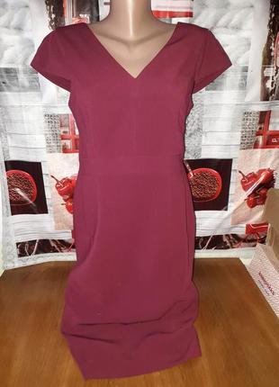 Жіноче класичне рівне плаття міді