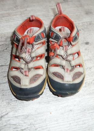 Timberland закриті босоніжки р 26 , устілка 16,5 см