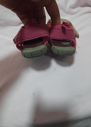 Босоніжки дитячі 4