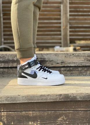 Жіночі високі шкіряні кросівки nike air force #найк