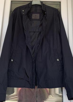Massimo dutti непромокаемая куртка ветровка размер хл(48)