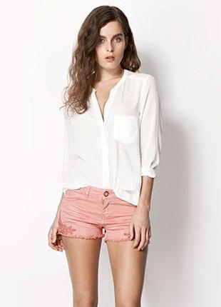 Белая,легкая блузка,рубашка с кожаным карманом вискоза bershka