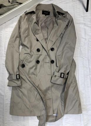 Тренч плащ на весну