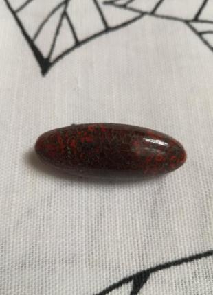 Цікава брошка нат. камінь