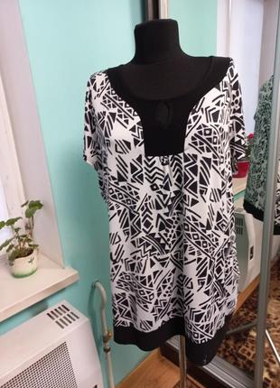 Футболка  блуза 🥰🥰🥰