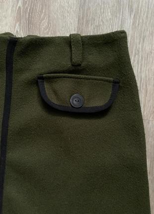 Спідниця-міні в кольорі хакі 2