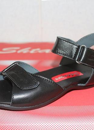 Босоножки женские черные на липучке натуральная кожа на низком ходу