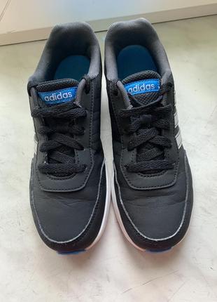 Кросівки adidas 34 р. оригінал