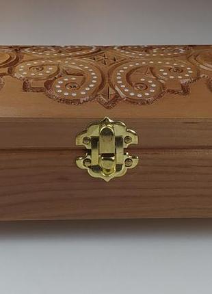 Купюрница скринька для грошей різьблена з дерева ручної роботи  18.5 см * 11 см, висота 7.8 см.2 фото