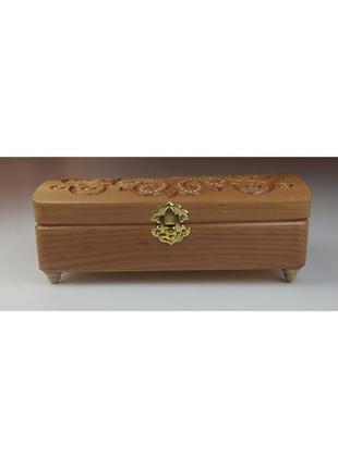 Купюрница скринька для грошей різьблена з дерева ручної роботи  18.5 см * 11 см, висота 7.8 см.3 фото