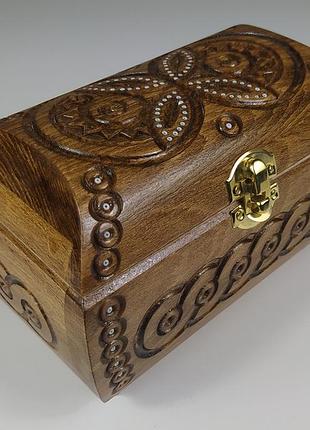 Різьблена шкатулка з черешні 17.5×9.5×10.5 см | дерев’яна скринька ручної роботи з інкрустацією | ексклюзивний подарунок з карпат