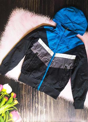 Куртка вітровка на хлопчика