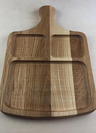 Дошка менажниця для подачі страв на 3 секції дуб 25 см * 25 см, висота 2 см.