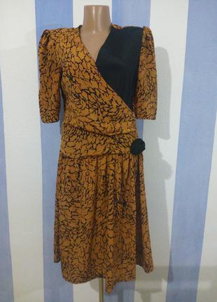 Гарне винтажне плаття