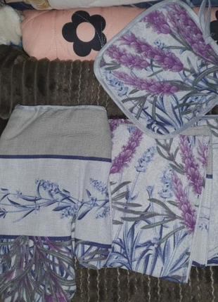 Кухонний набір лаванда фартух,рукавиця,рушник,прихватки