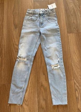 Нові стильні прямі джинси фірми bershka висока посадка5 фото