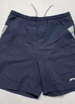 Шорти дитячі slazenger, на 9-10 років, в поясі 33-40 см, упоряд. відмінне!