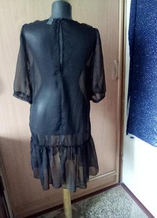 Напівпрозора сукня 4