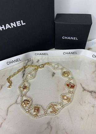 Стильные брендовые бусы из жемчуга дизайн с логотипом позолота