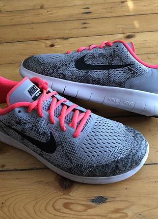 Кроссовки nike hardwood free rn  оригинал 38 размер 24.5 см