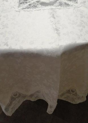 Качественная кружевная скатерть на круглый стол. кругла скатертина з кружевом 180*1 фото