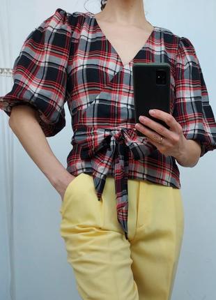 Блуза в клітку з широкими рукавами-буфами3 фото
