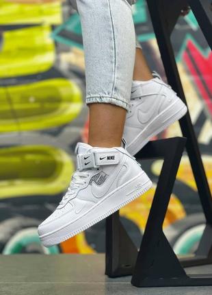 Жіночі кросівки nike air force 1 mid utility all white / кросівки найк білі9 фото