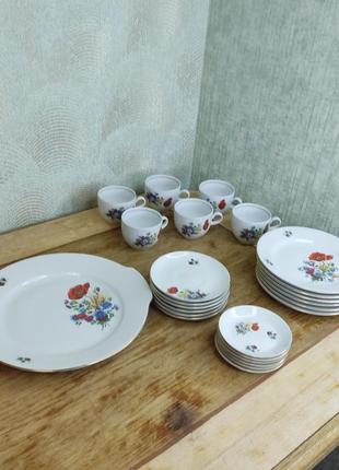 Набор посуды тарелки чашки блюдо сервиз гдр kahla полевые цветы маки1 фото