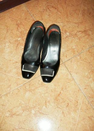 Туфлі шкіряні
