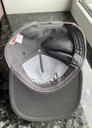 Бейсболка levi's men's jersey flat brim hat оригінал з сша7 фото