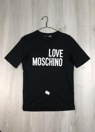 Футболка love moschino
