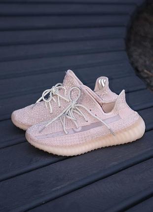 Жіночі рефлективні рожеві кросівки adidas yeezy boost 350 v2🆕