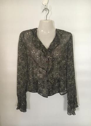 Стильная шифоновая блуза с воланами