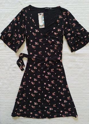 Платье в мелкий цветочек, boohoo,  новое