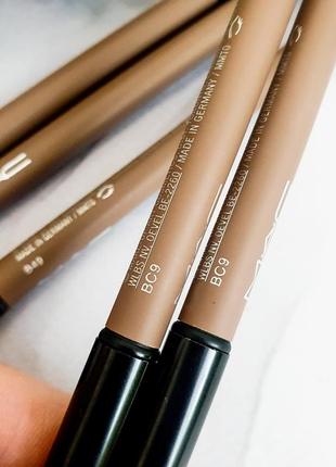 Оригінал олівець для брів m.a.c veluxe brow liner brunette оригинал карандаш для бровей4 фото